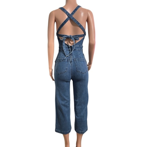 Madewell Denim - MADEWELL Women’s Cropped Denim Overalls
